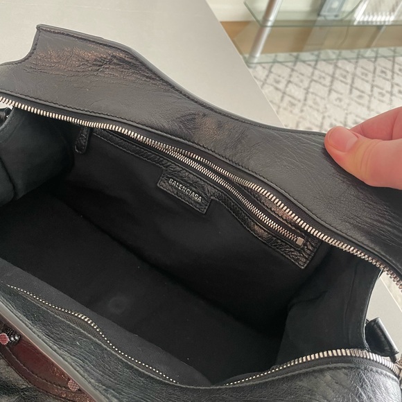 Balenciaga Neo Cagole City Bag - Picture 6 of 7